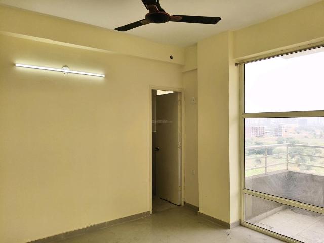 3 BHK Apartment in Sector 70 for rent Gurgaon. The reference number is 19945910