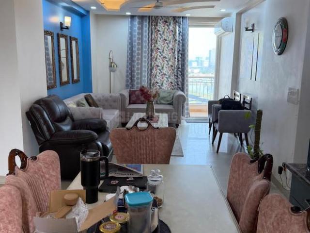 3 BHK Apartment in Sector 70 for rent Gurgaon. The reference number is 20465040