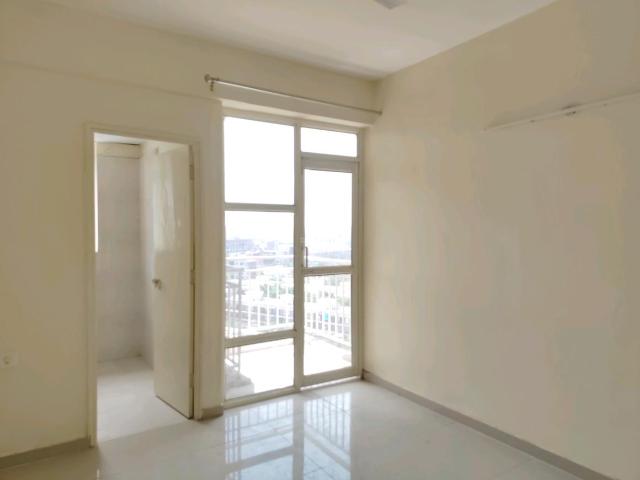 3 BHK Apartment in Sector 70 for rent Gurgaon. The reference number is 20482232