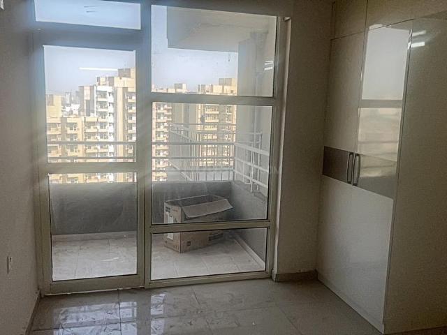 3 BHK Apartment in Sector 70 for rent Gurgaon. The reference number is 20508658