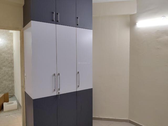3 BHK Apartment in Sector 70 for rent Gurgaon. The reference number is 20193559