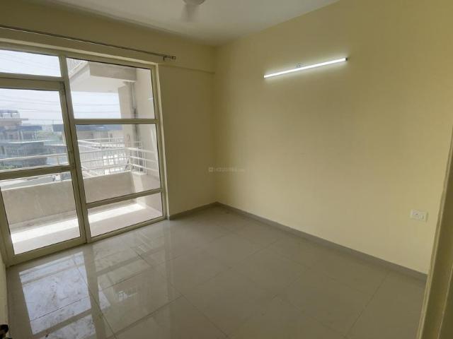 3 BHK Apartment in Sector 70 for rent Gurgaon. The reference number is 20284437