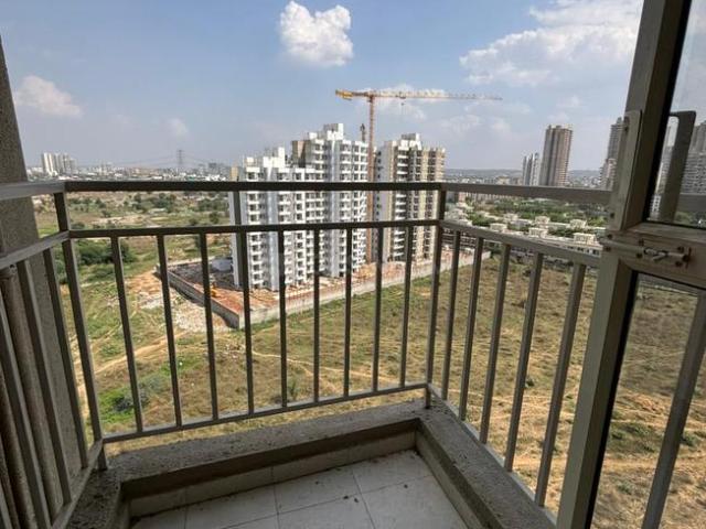 3 BHK Apartment in Sector 70 for rent Gurgaon. The reference number is 20292969
