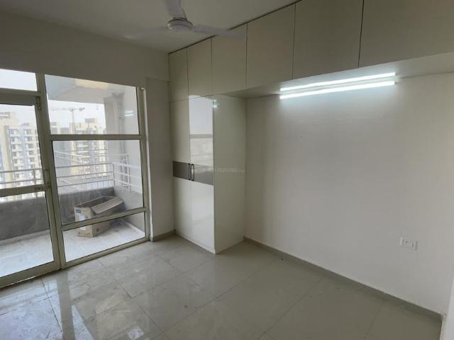 3 BHK Apartment in Sector 70 for rent Gurgaon. The reference number is 20382325