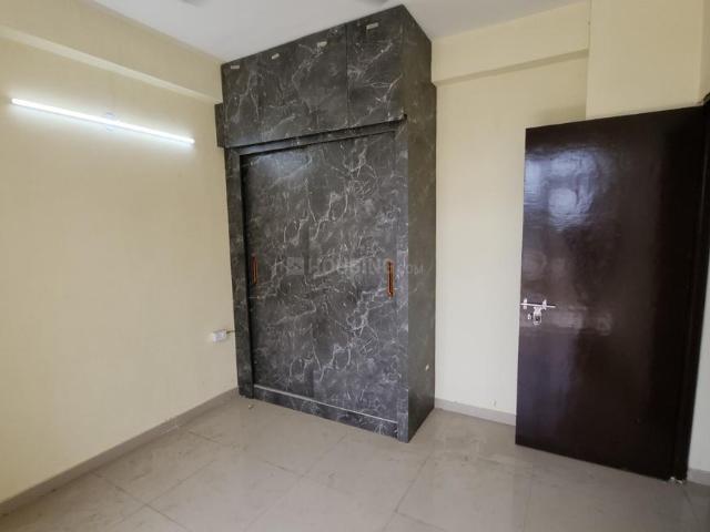 3 BHK Apartment in Sector 70 for resale Gurgaon. The reference number is 20285223