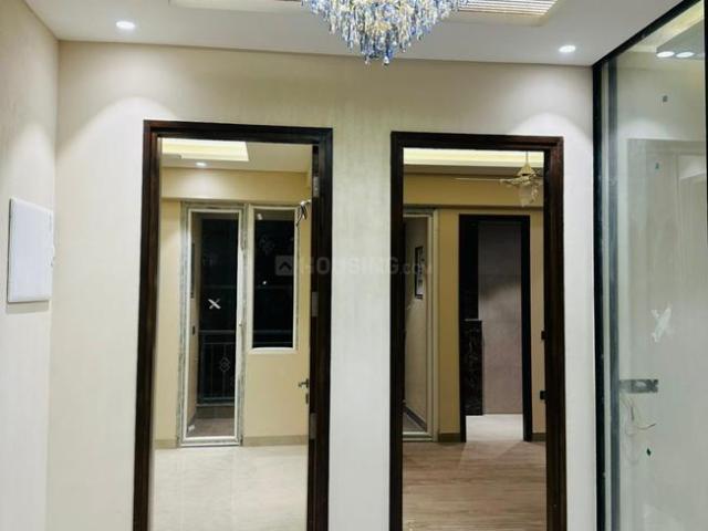 3 BHK Apartment in Sector 70 for resale Gurgaon. The reference number is 20399781