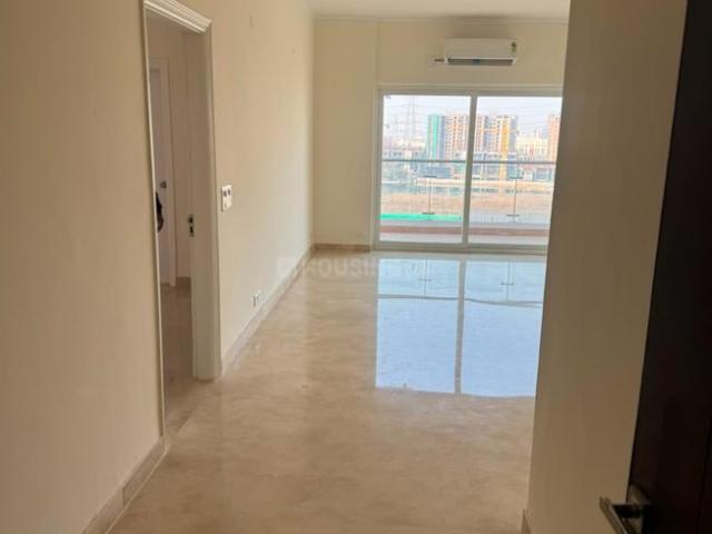 3 BHK Apartment in Sector 70 for resale Gurgaon. The reference number is 20740101