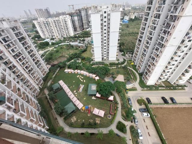 3 BHK Apartment in Sector 70 for resale Gurgaon. The reference number is 20732755