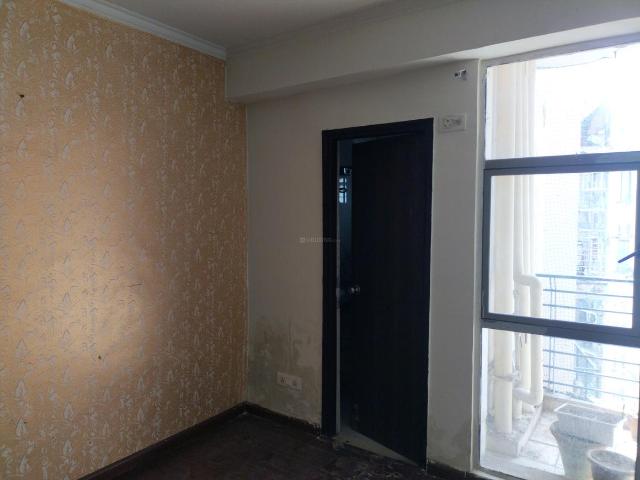3 BHK Apartment in Sector 70 for resale Noida. The reference number is 19304308