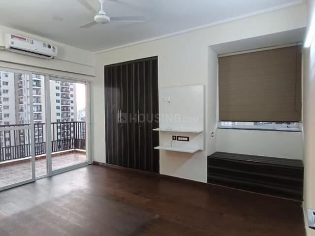 3 BHK Apartment in Sector 70 for resale Noida. The reference number is 20070804