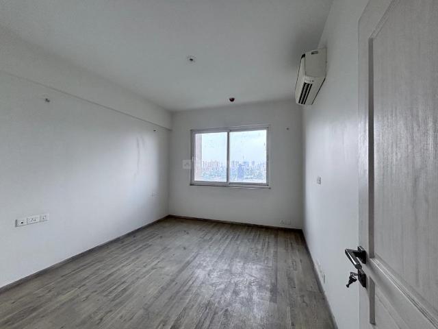 3 BHK Apartment in Sector 70A for resale Gurgaon. The reference number is 20711350