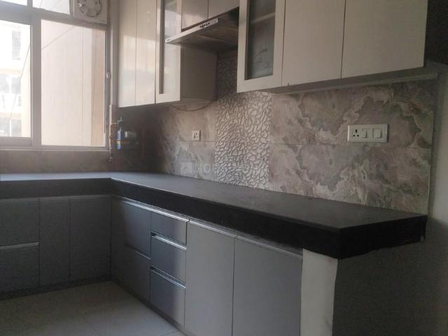3 BHK Apartment in Sector 71 for rent Gurgaon. The reference number is 19321618