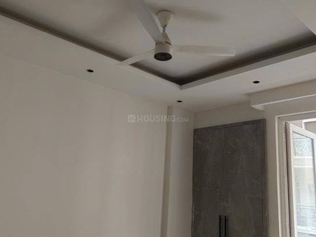 3 BHK Apartment in Sector 71 for rent Gurgaon. The reference number is 20596367