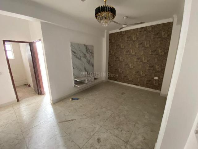 3 BHK Apartment in Sector 71 for resale Noida. The reference number is 17750023