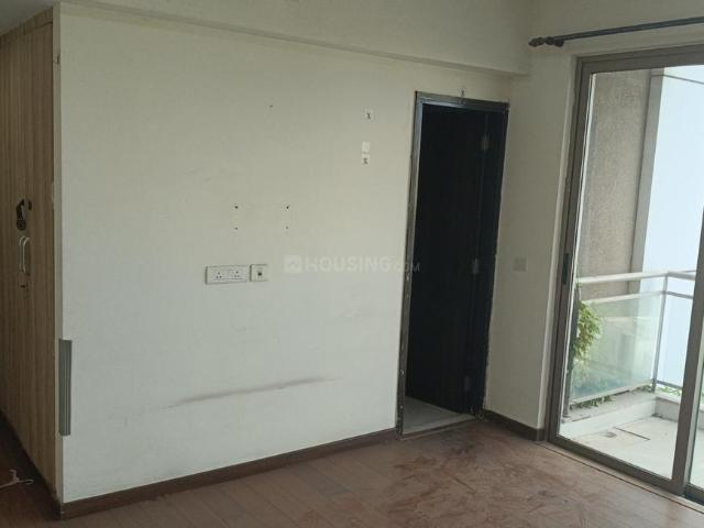 3 BHK Apartment in Sector 72 for rent Gurgaon. The reference number is 19845323