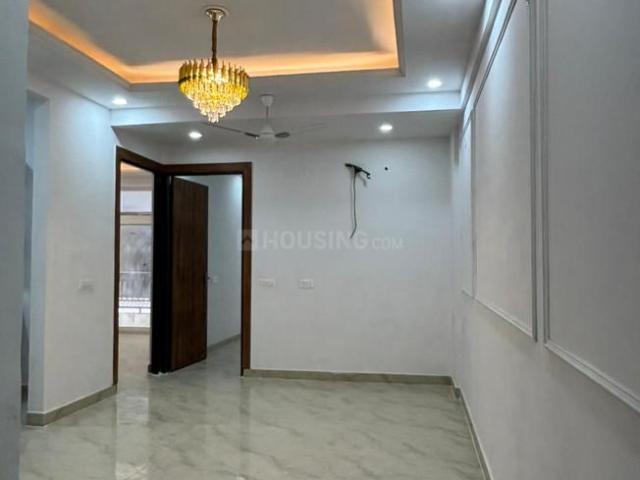 3 BHK Apartment in Sector 72 for resale Noida. The reference number is 19970454
