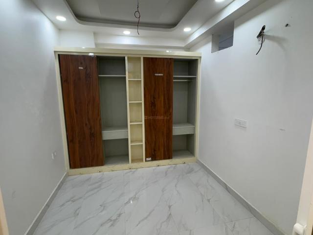 3 BHK Apartment in Sector 72 for resale Noida. The reference number is 20687859