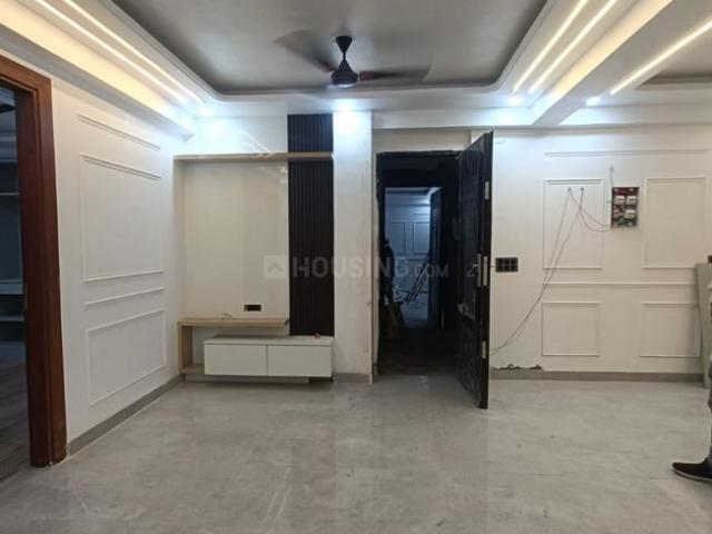 3 BHK Apartment in Sector 72 for resale Noida. The reference number is 20014226