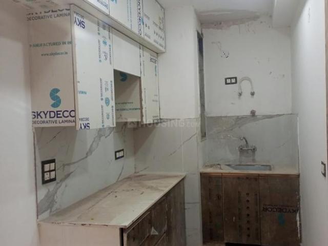 3 BHK Apartment in Sector 72 for resale Noida. The reference number is 20132110