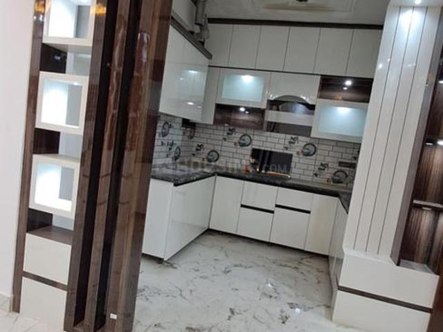 3 BHK Apartment in Sector 73 for resale Noida. The reference number is 17129597