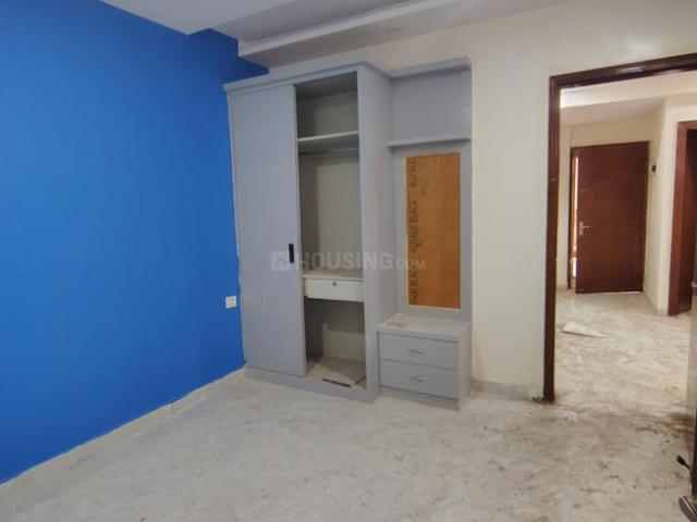 3 BHK Apartment in Sector 73 for resale Noida. The reference number is 18941144
