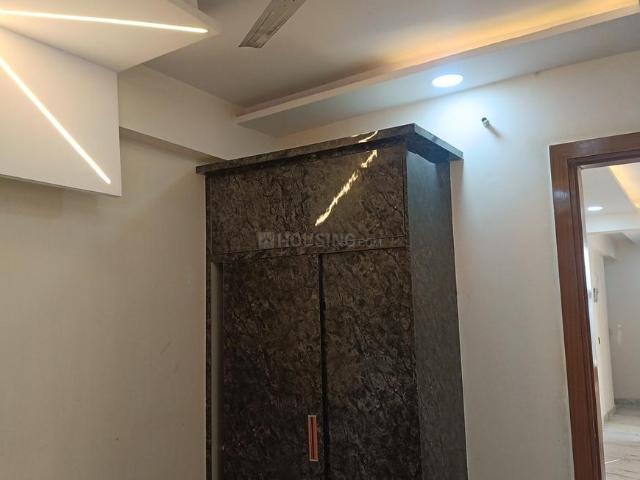 3 BHK Apartment in Sector 73 for resale Noida. The reference number is 19462078