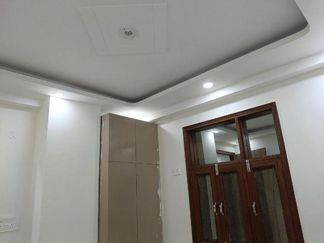 3 BHK Apartment in Sector 73 for resale Noida. The reference number is 19503861