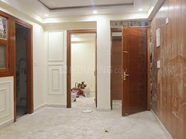 3 BHK Apartment in Sector 73 for resale Noida. The reference number is 19692584