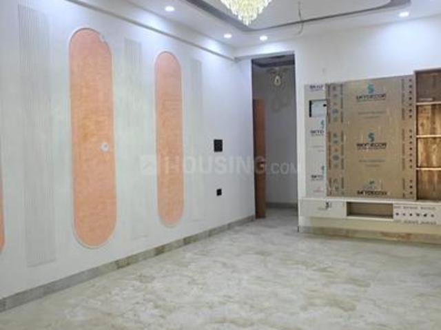 3 BHK Apartment in Sector 73 for resale Noida. The reference number is 19692756