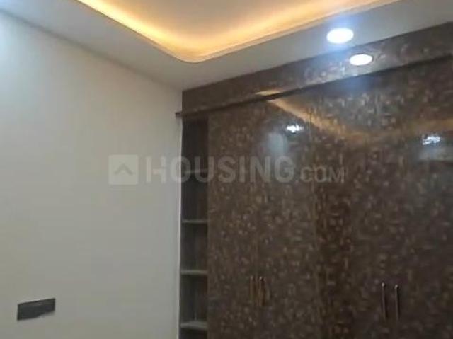 3 BHK Apartment in Sector 73 for resale Noida. The reference number is 19707160