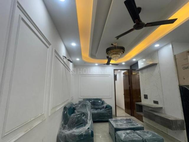 3 BHK Apartment in Sector 73 for resale Noida. The reference number is 19748219