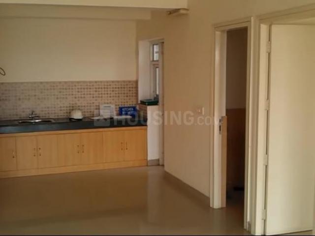 3 BHK Apartment in Sector 73 for resale Noida. The reference number is 19817243