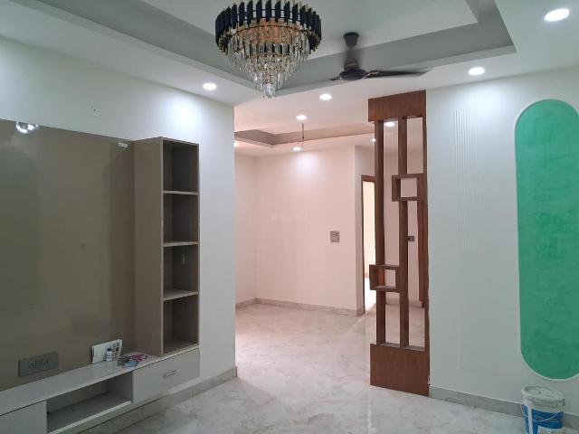 3 BHK Apartment in Sector 73 for resale Noida. The reference number is 19985669
