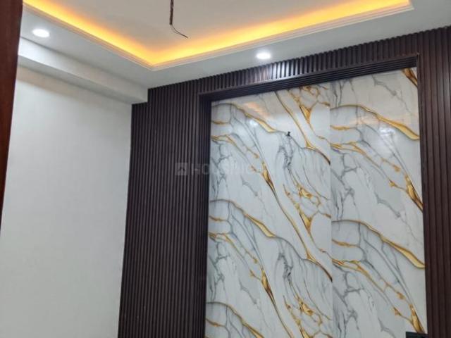 3 BHK Apartment in Sector 73 for resale Noida. The reference number is 19992629