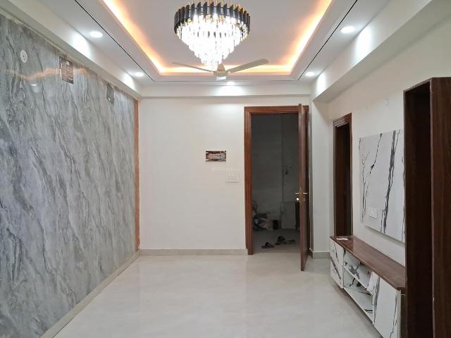 3 BHK Apartment in Sector 73 for resale Noida. The reference number is 20455810