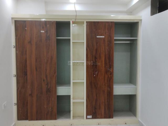 3 BHK Apartment in Sector 73 for resale Noida. The reference number is 20481424