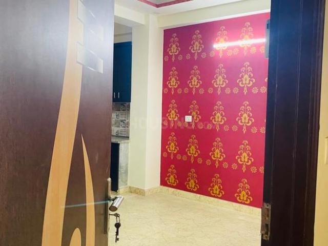 3 BHK Apartment in Sector 73 for resale Noida. The reference number is 20636985