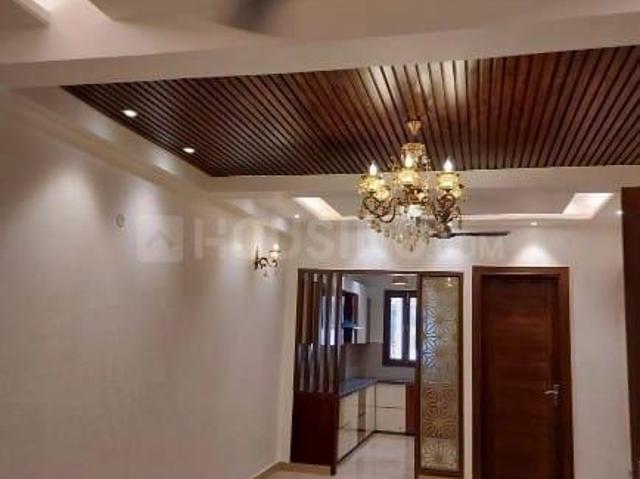 3 BHK Apartment in Sector 73 for resale Noida. The reference number is 20638267