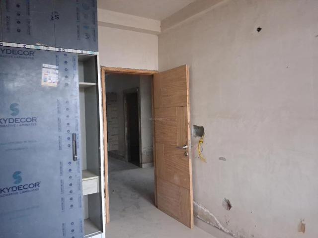 3 BHK Apartment in Sector 73 for resale Noida. The reference number is 20787589