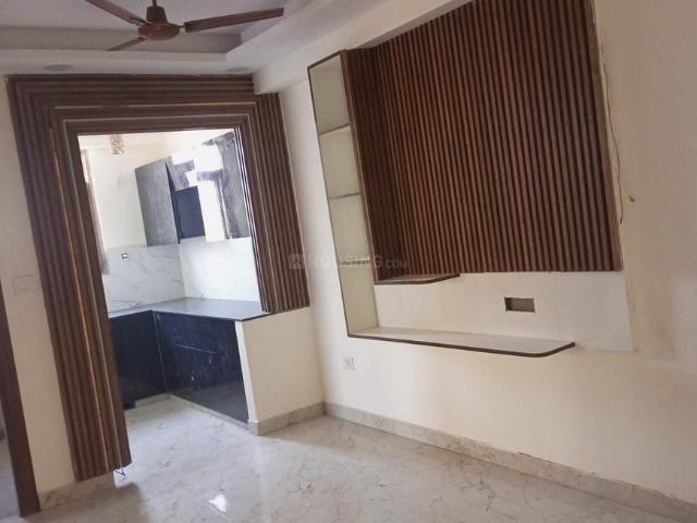 3 BHK Apartment in Sector 73 for resale Noida. The reference number is 20069802