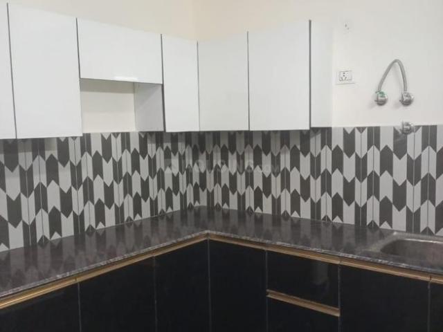 3 BHK Apartment in Sector 73 for resale Noida. The reference number is 20070559