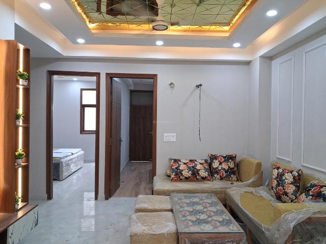 3 BHK Apartment in Sector 73 for resale Noida. The reference number is 20085010