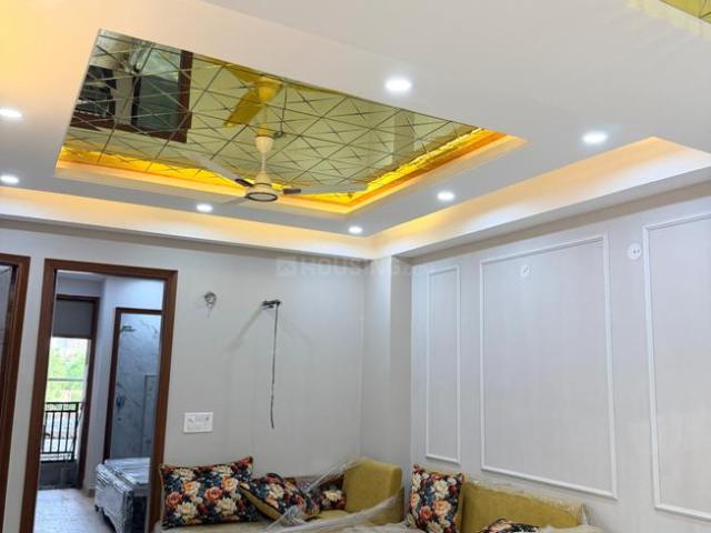 3 BHK Apartment in Sector 73 for resale Noida. The reference number is 20160714