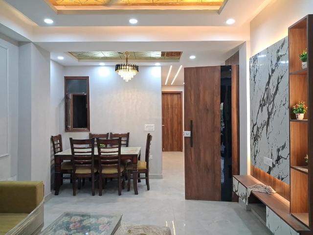 3 BHK Apartment in Sector 73 for resale Noida. The reference number is 20231577