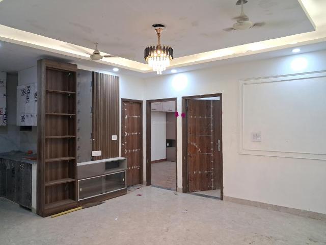 3 BHK Apartment in Sector 73 for resale Noida. The reference number is 20231177
