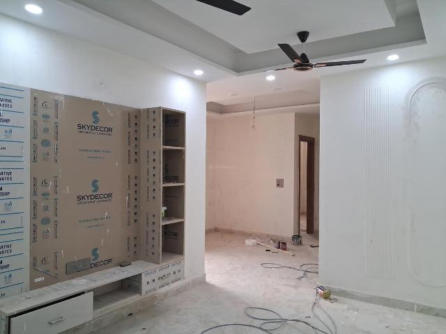 3 BHK Apartment in Sector 73 for resale Noida. The reference number is 20315289