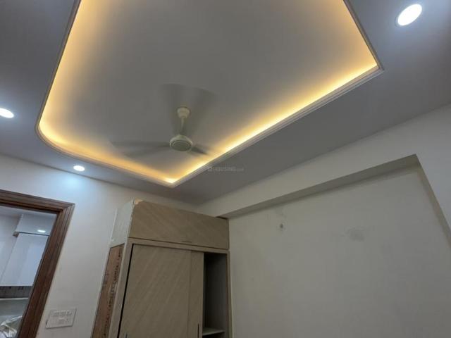 3 BHK Apartment in Sector 73 for resale Noida. The reference number is 20353194