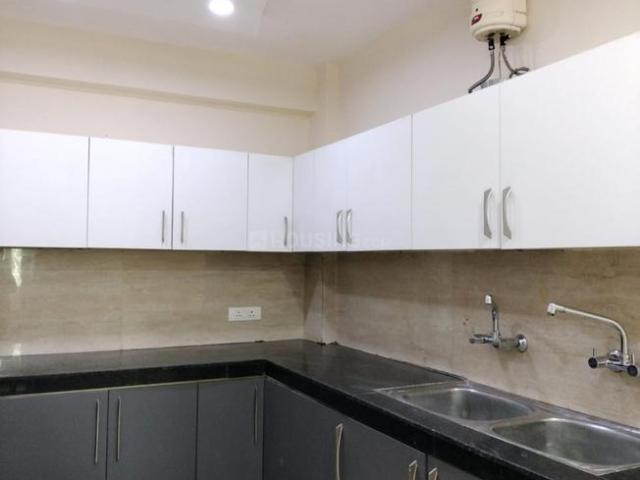 3 BHK Apartment in Sector 7 Dwarka for rent New Delhi. The reference number is 20455994