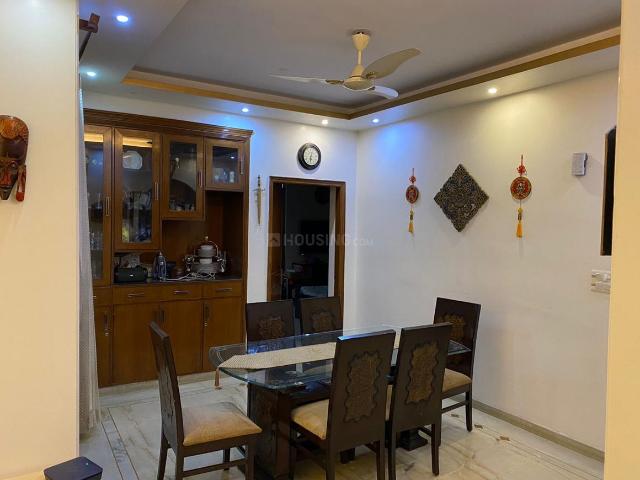 3 BHK Apartment in Sector 7 Dwarka for rent New Delhi. The reference number is 20560756