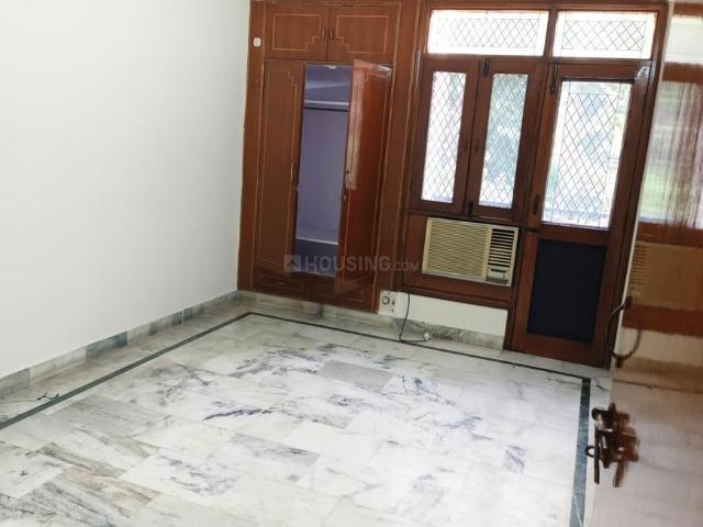 3 BHK Apartment in Sector 7 Dwarka for rent New Delhi. The reference number is 20771903